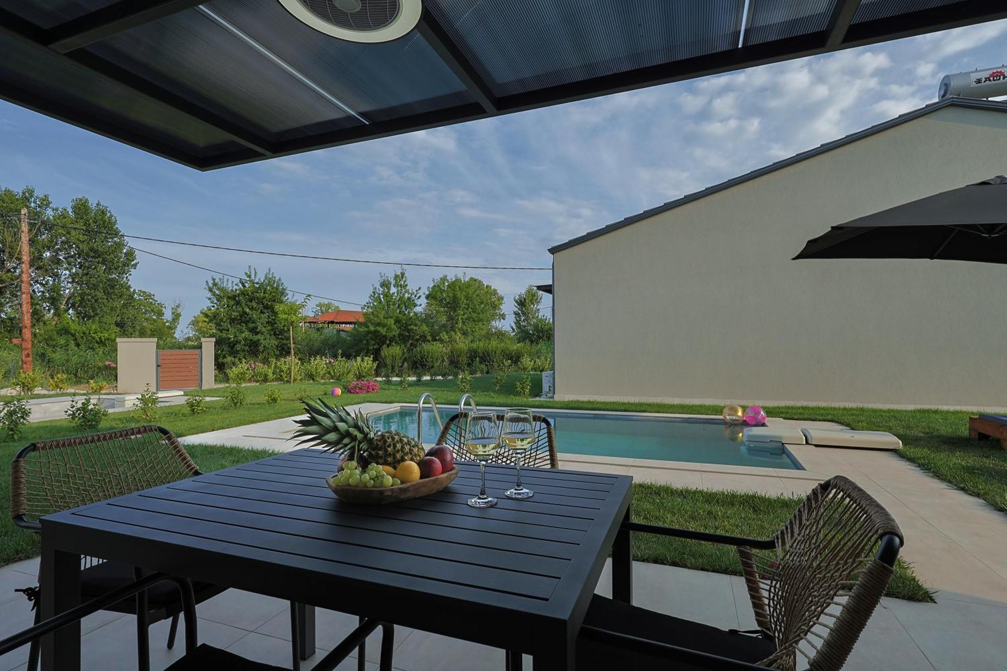 Olympus Mare Village Seaside Pool Villa *